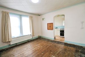 Photo 5- click for photo gallery